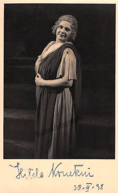 In Elektra (1937)