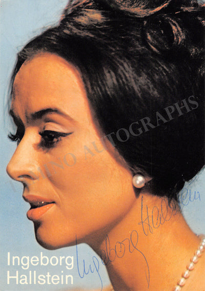 Publicity photo 2