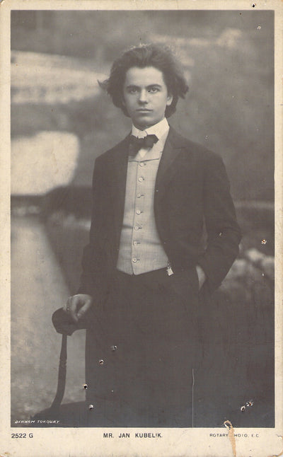 Photograph 10