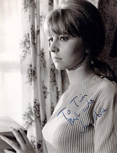 Asher, Jane - Signed Photograph
