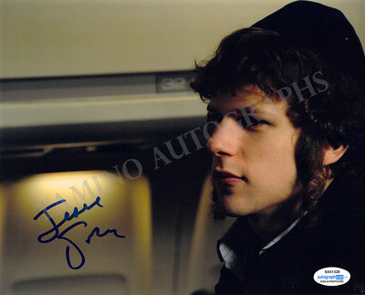 Eisenberg, Jesse - Signed Photograph