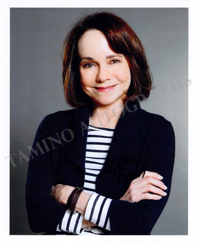 Harper, Jessica - Signed Photograph