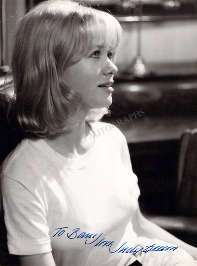 Geeson, Judy - Signed Photograph