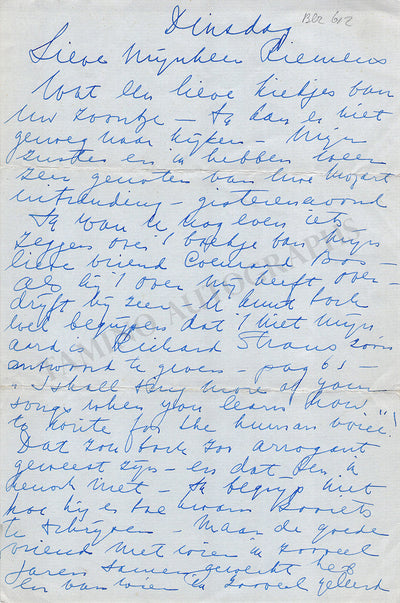 Culp, Julia - Set of 2 Autograph Letters Signed