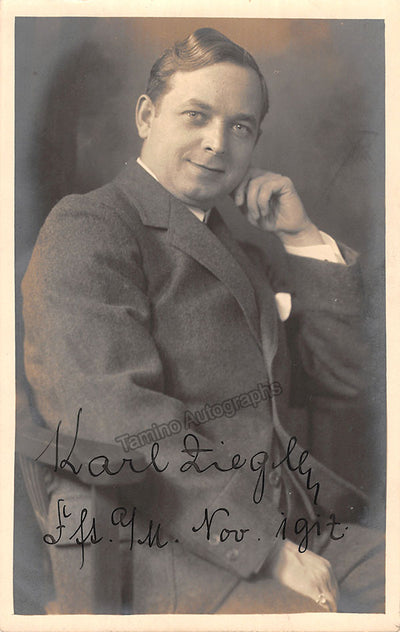 Signed Photo (1917)