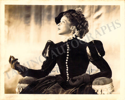 Hepburn, Katharine - Signed Photograph in "Mary of Scotland"