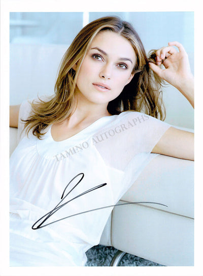 Knightley, Keira - Signed Photograph