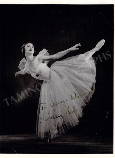 Ralov, Kristen - Signed Photograph