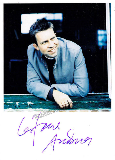 Signed Studio Photo (6)