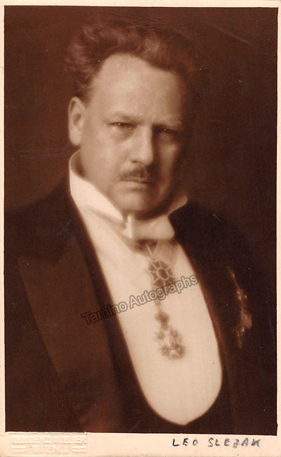 As himself 1936