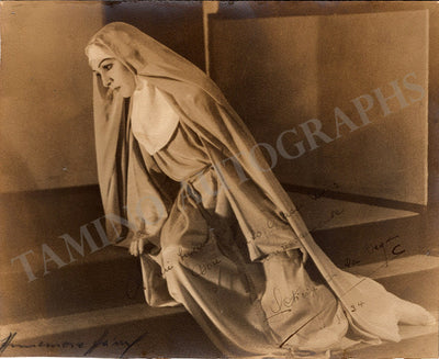 De la Vega, Leticia - Signed Photograph 1934