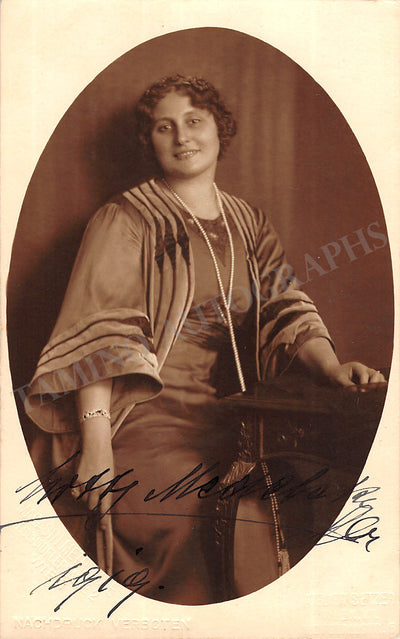 Signed Photograph (1919)