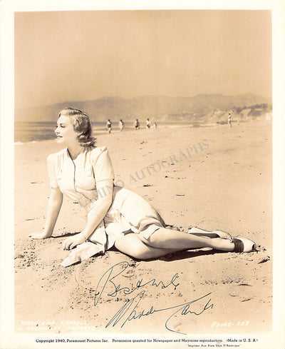 Carroll, Madeleine - Signed Photograph