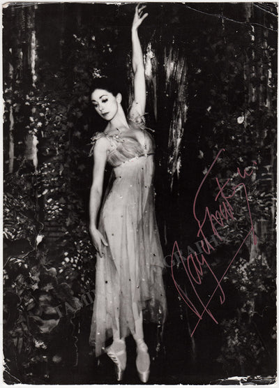Fonteyn, Margot - Signed Photograph in "Ondine"