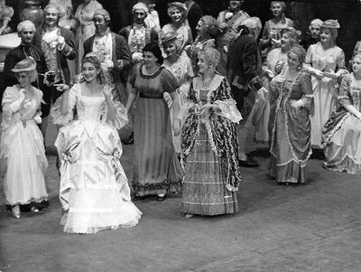 In Andrea Chenier (2)