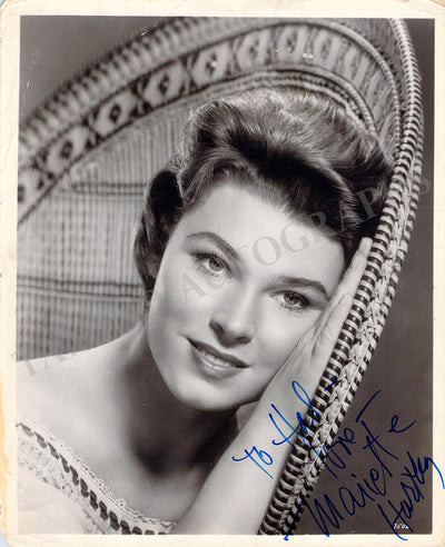 Hartley, Mariette - Signed Photograph