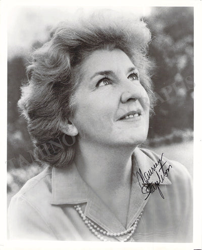 Stapleton, Maureen - Signed Photograph