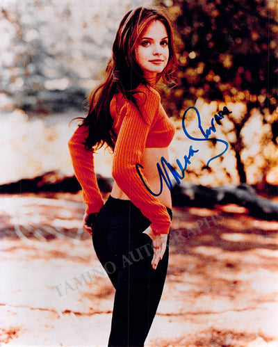 Suvari, Mena - Signed Photograph