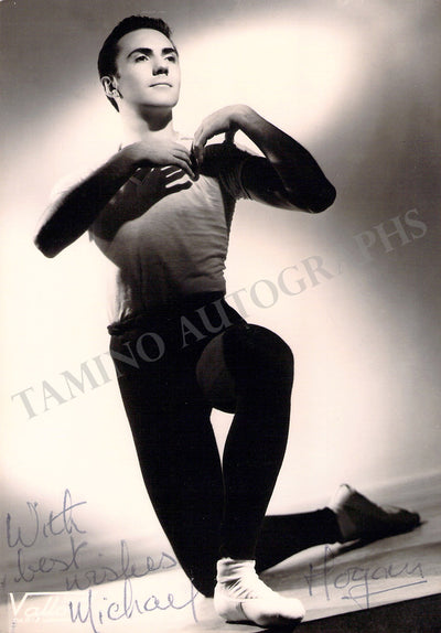 Hogan, Michael - Signed Photograph