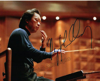 Chung, Myung-Whun - Various Autographs
