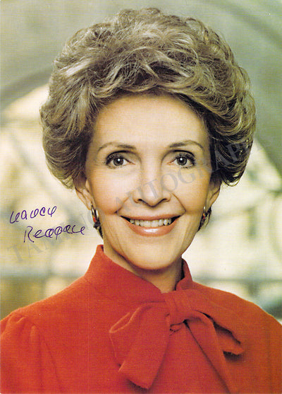 Reagan, Nancy - Signed Photograph