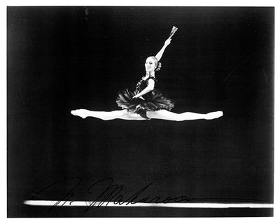 Makarova, Natalia - Signed Photograph