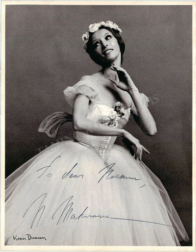 Makarova, Natalia - Signed Photograph