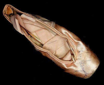 Makarova, Natalia - Signed Pointe Shoe