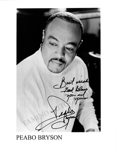 Bryson, Peabo - Signed Photograph