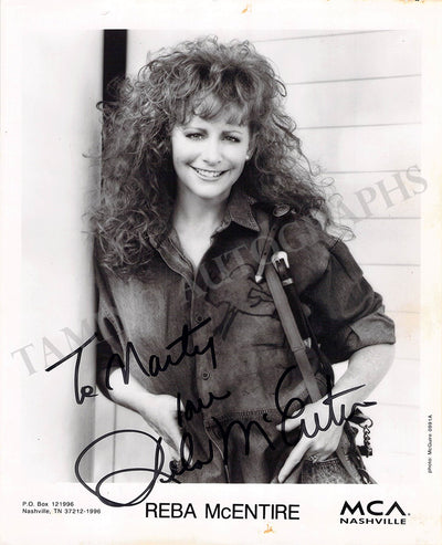 McEntire, Reba - Signed Photograph