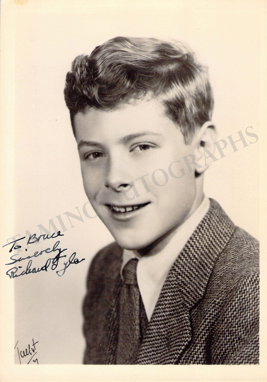 Tyler, Richard - Signed Photograph