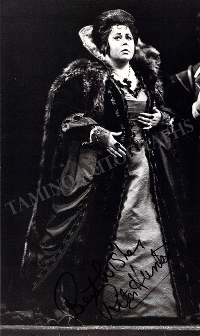 HUNTER, Rita (Various Autographs)