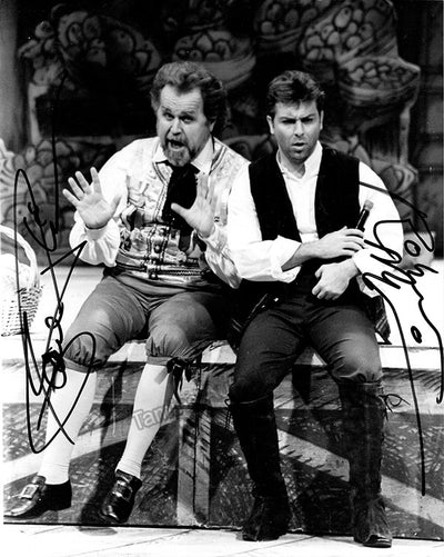 Plishka, Paul - Alagna, Roberto - Signed Photograph in L'Elisir d'Amore