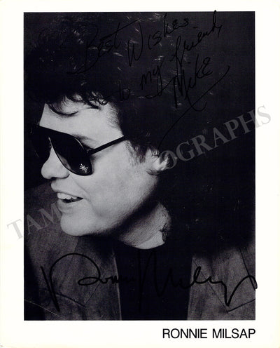 Milsap, Ronnie - Signed Photograph