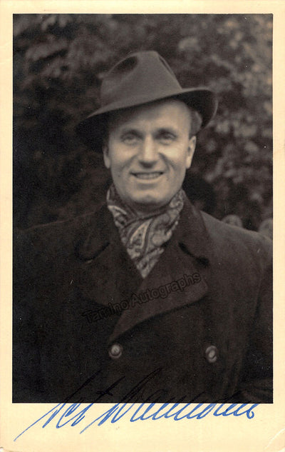 As himself 5