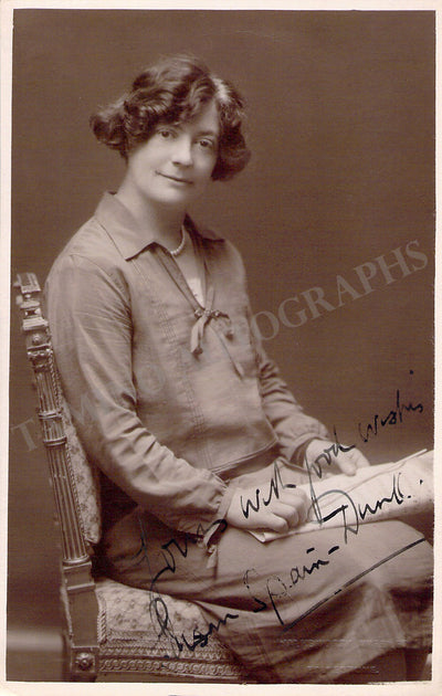 Spain-Dunk, Susan - Signed Photograph