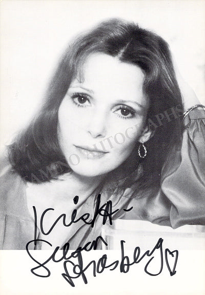 Strasberg, Susan - Signed Photograph