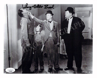 Bond, Tommy "Butch" - Signed Photograph in "Block-heads"