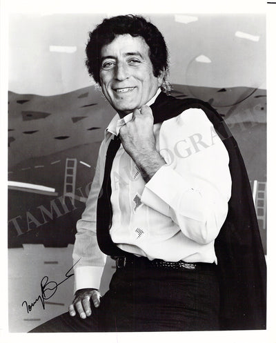 Bennett, Tony - Signed Photograph
