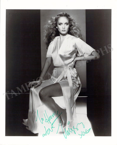 Twiggy - Signed Photograph