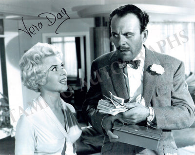 Day, Vera - Signed Photograph