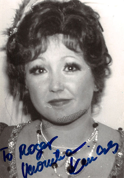 KINCSES, Veronika (Various Autographs)