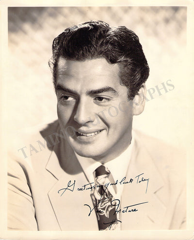 Mature, Victor - Signed Photograph