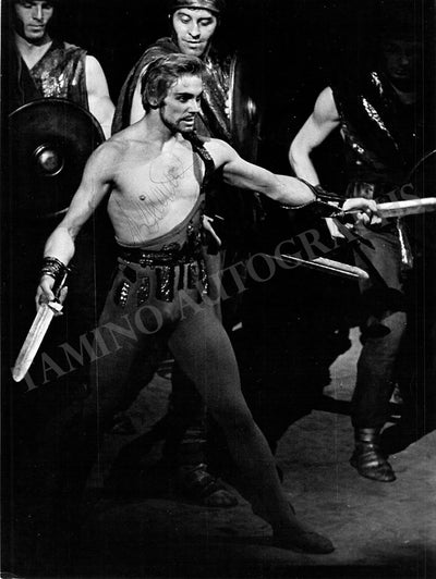 Vasiliev, Vladimir - Signed Photograph in "Spartacus"