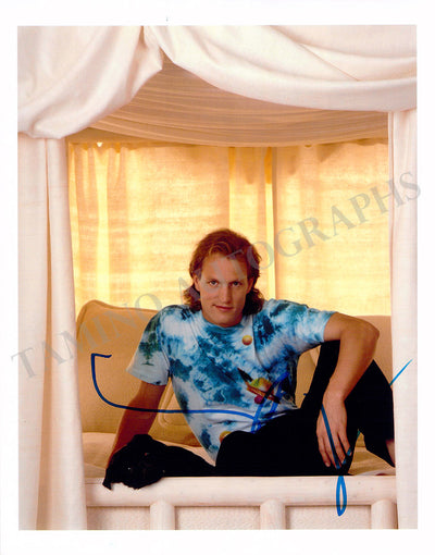 Harrelson, Woody - Signed Photograph