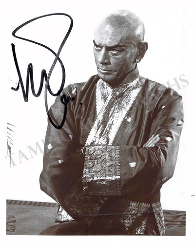 Brynner, Yul - Various Autographs