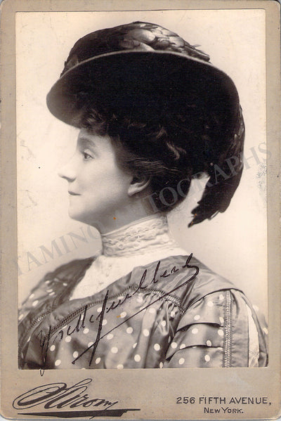 Gilbert, Yvette - Signed Cabinet Photo