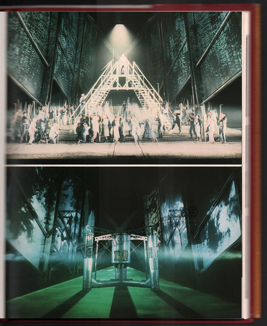 Lewin, Michael - Book "Der Ring - Bayreuthn 1988-1992" Signed by Daniel Barenboim - Tamino