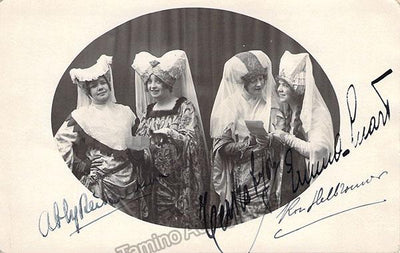 Richardson, Abby - Lyon, Ternha - Luart, Emma - Heilbronner, Rose - Quadruple Signed Photograph