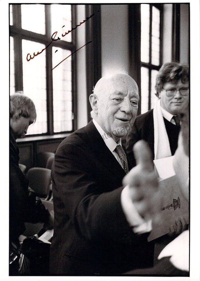 Guinness, Alec - Signed Photograph